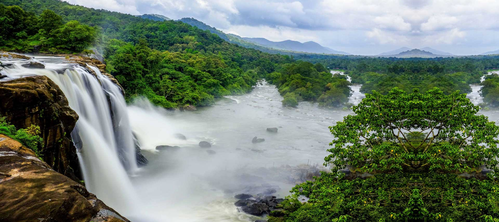 Houseboat Packages in Kerala